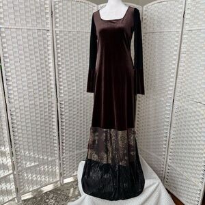 ! Gypsy Circus women’s dress